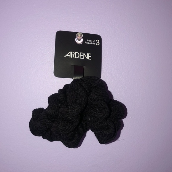 hair ties